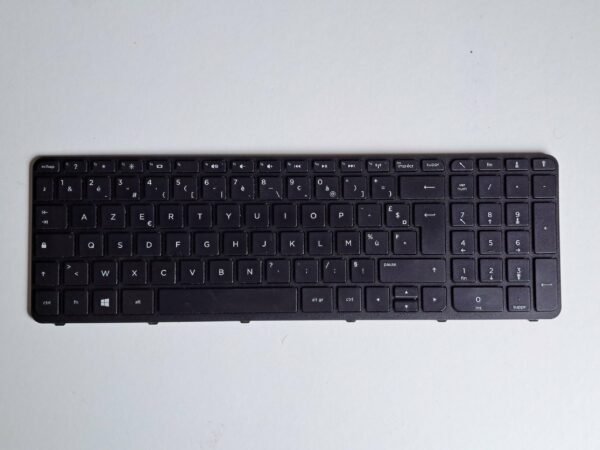 SN7136 Clavier HP TPN-C117