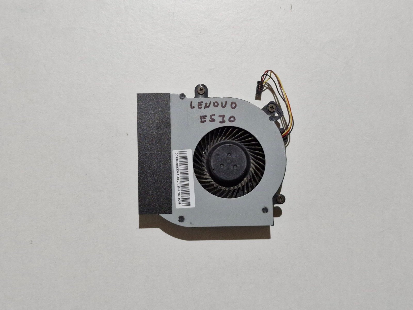 Ventilateur CPU pour Lenovo ThinkPad E530 – Fan de refroidissement d’origine – Modèle Delta KSB0505HB - | PiecesPC.fr Ventilateur CPU pour Lenovo ThinkPad E530 – Fan de refroidissement d’origine – Modèle Delta KSB0505HB