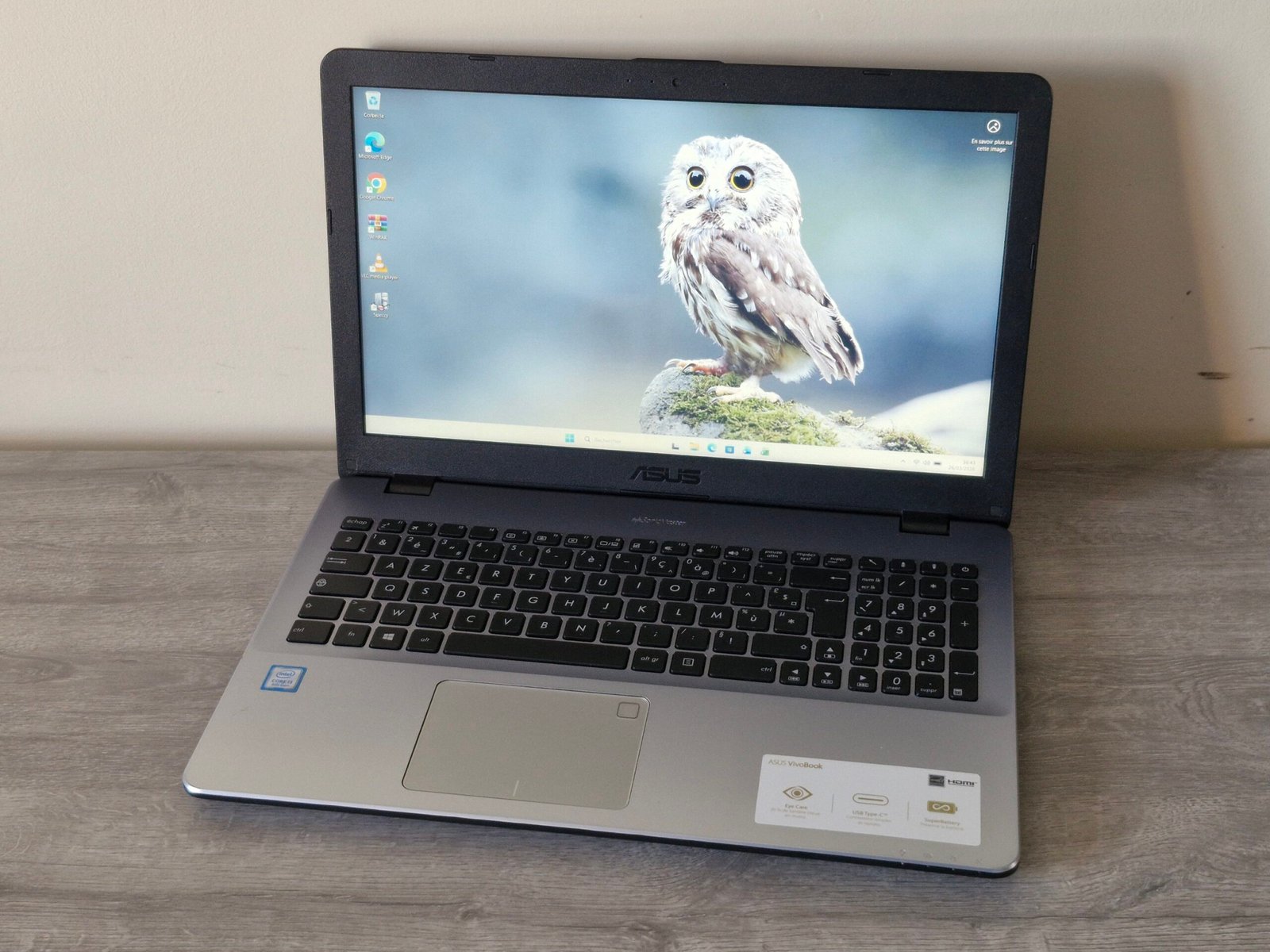 PC Portable ASUS VivoBook R542U – Intel Core i3 8ᵉ Gen / 12 Go RAM / SSD + HDD
