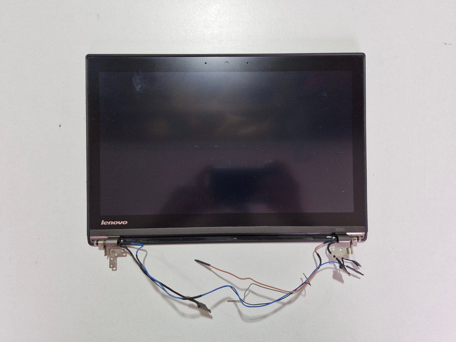 Lenovo ThinkPad X240 – Coque arrière écran complète avec écran LCD, charnières et câbles – Image 2