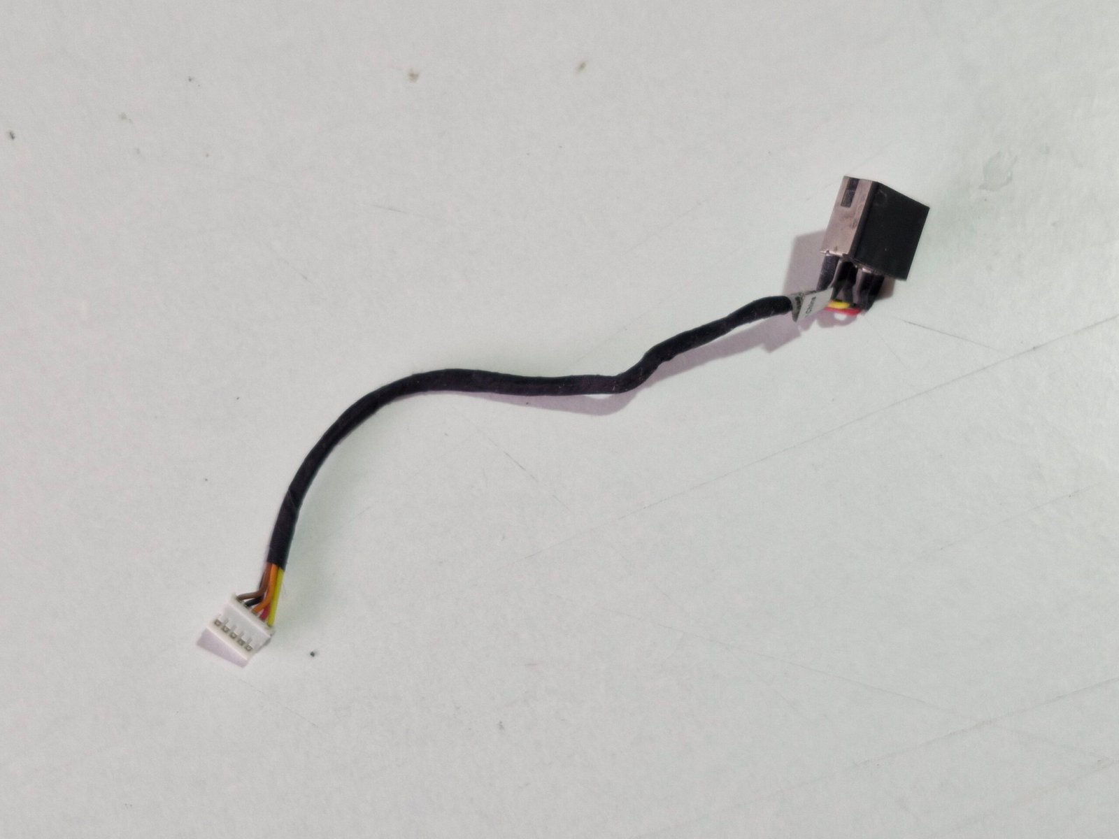 Lenovo ThinkPad X240 – Connecteur d’alimentation DC Jack avec câble (SC10A39898) – Image 2