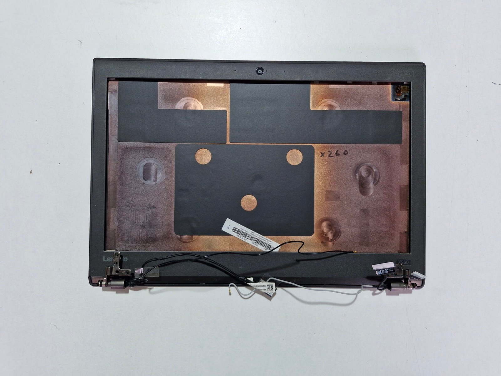 Lenovo ThinkPad X260 – Coque arrière écran / Capot LCD avec charnières – Image 2