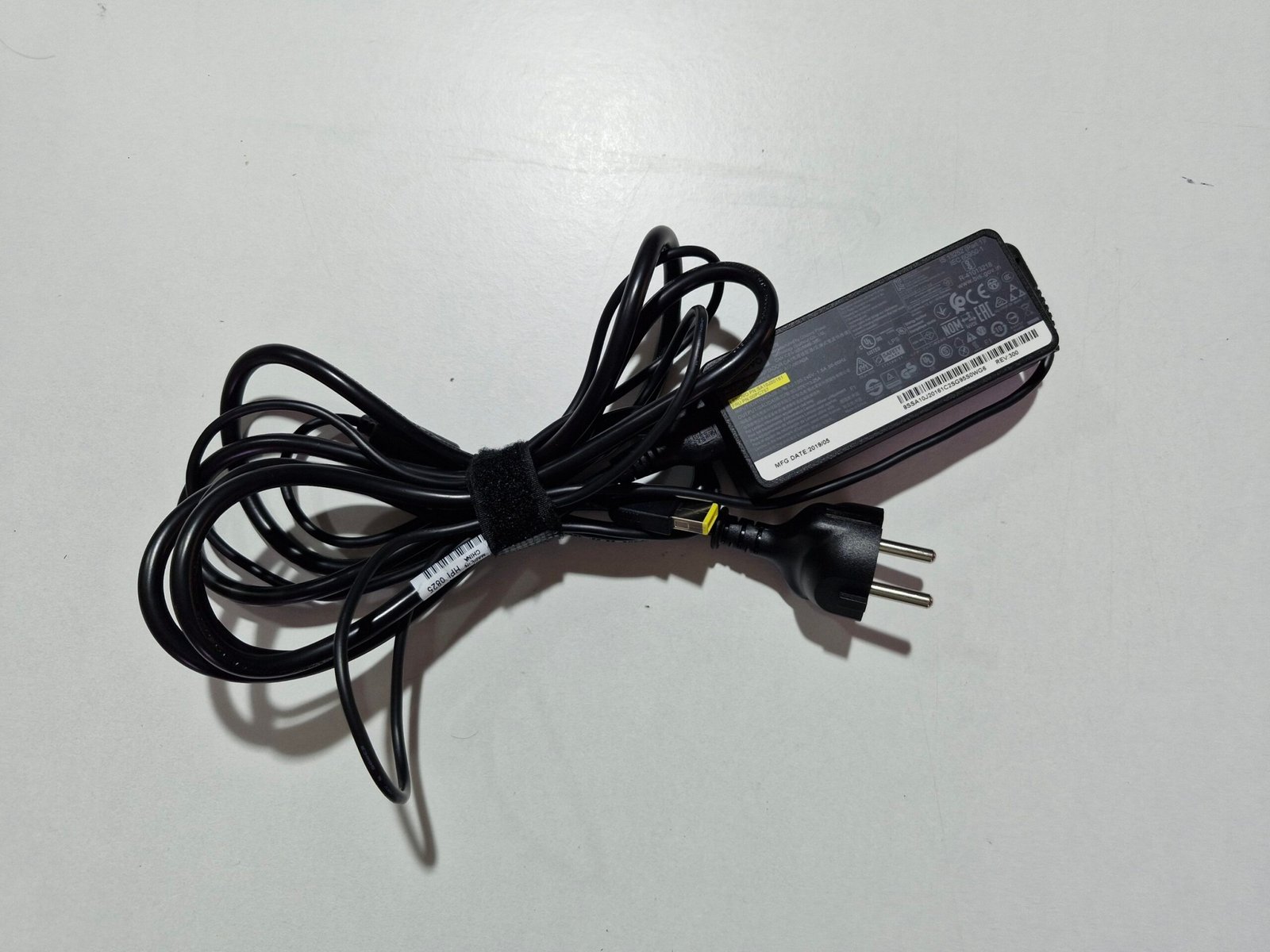 Chargeur Lenovo 65W – Adaptateur secteur 20V 3.25A (FRU 00PC757)