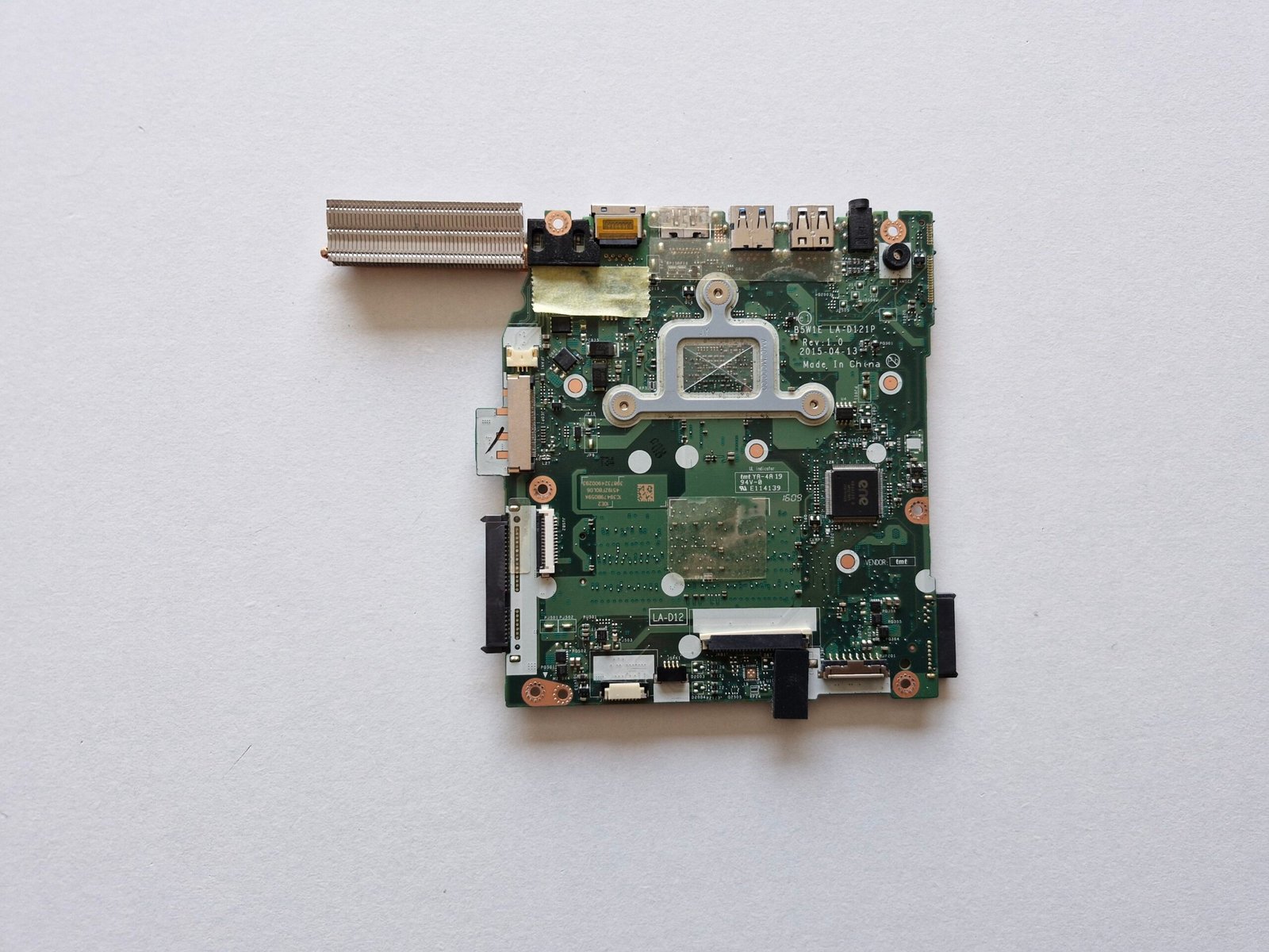 Carte mère Acer Aspire ES1-521 + CPU AMD A6-6310 / Radeon R4 intégré – B5W1E LA-D121P – Image 2