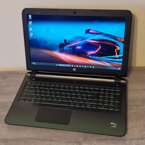 PC Portable HP Pavilion Gaming 15-ak100nf – Intel i5-6300HQ + GTX 950M (4Go) + 16Go RAM - PiecesPC.fr