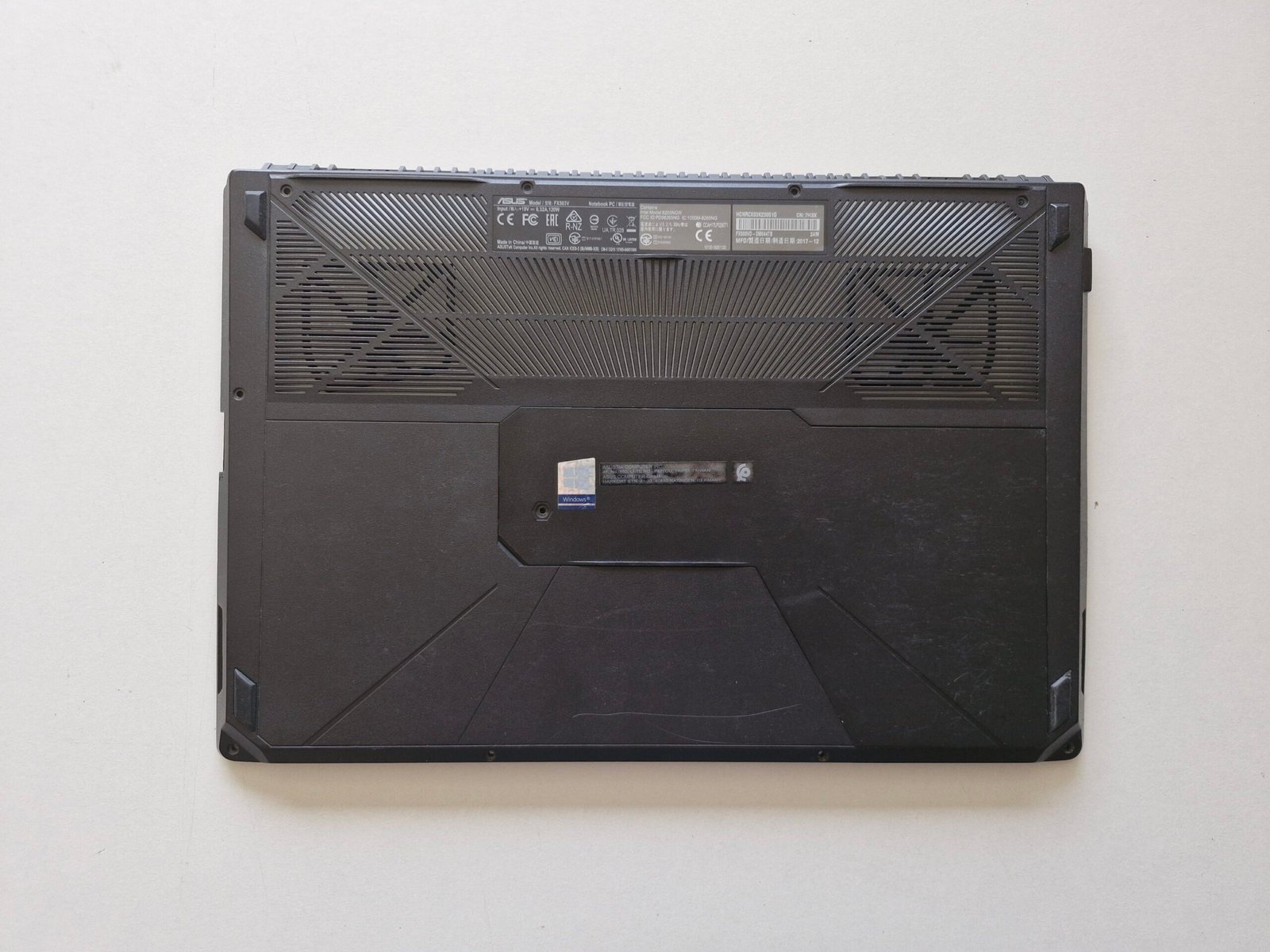 Coque Inférieure ASUS FX503V / FX503VD / FX503VM - PiecesPC.fr
