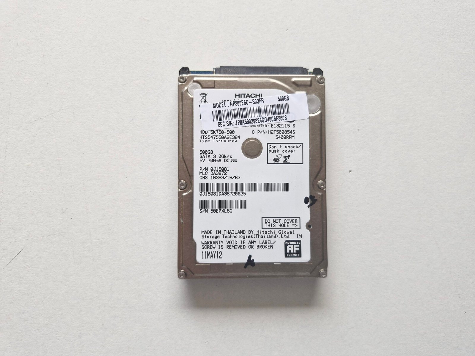 Disque Dur HDD Hitachi Travelstar 500GB SATA 2.5" – HTS547550A9E384