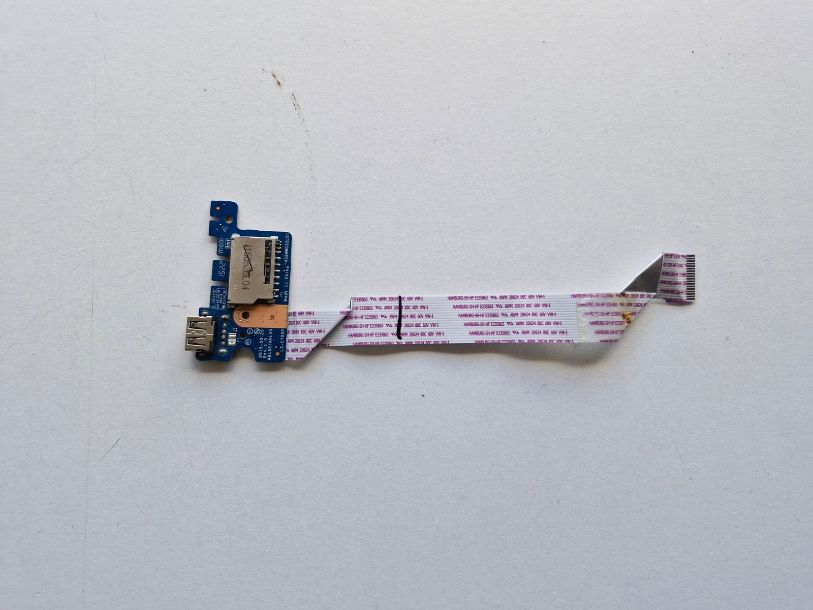 Carte USB + Lecteur SD HP 15-ac000nf avec Nappe – ABL52/AHL50 LS-C705P – Image 3