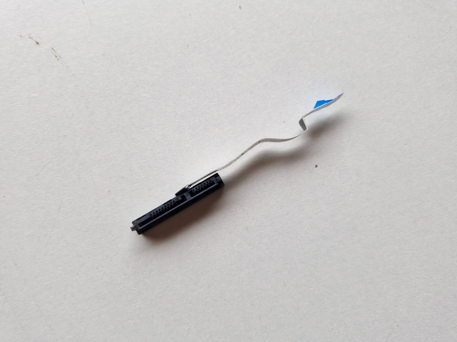 Connecteur Disque Dur HDD SATA + Nappe Acer Aspire E17 ES1-711-P4JE – 141009 REV:3B – Image 2