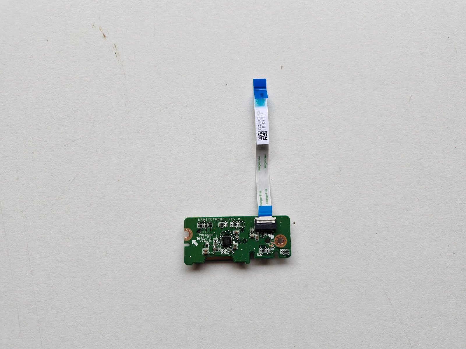 Lecteur Carte SD + Nappe Acer Aspire E17 ES1-711-P4JE – DA0ZYLTH6B0 REV:B