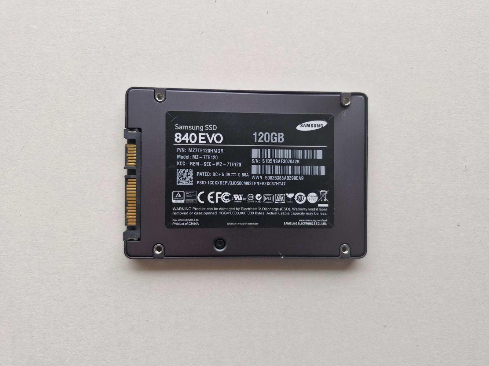 SSD Samsung 840 EVO 120 Go 2.5" SATA – MZ-7TE120 / MZ7TE120HMGR – Image 2