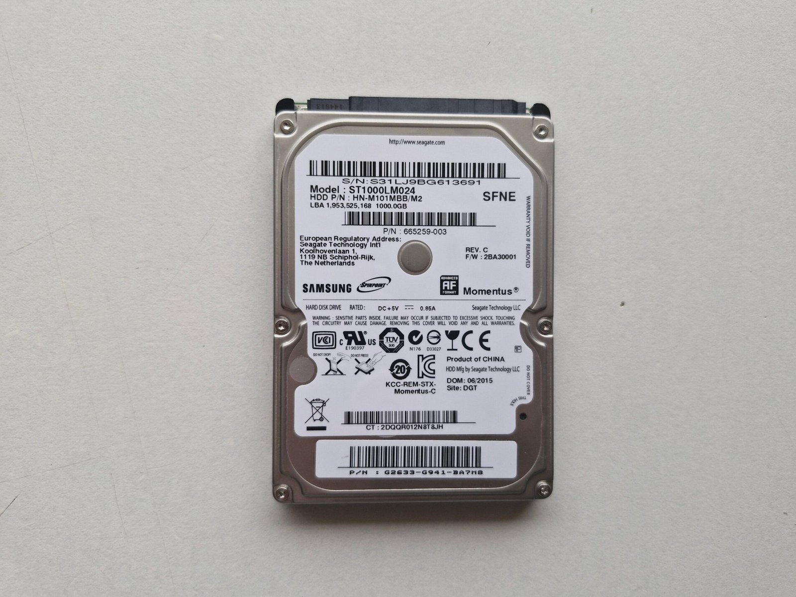 Disque Dur Seagate Samsung 1 To 2.5" SATA 9,5mm Standard – ST1000LM024