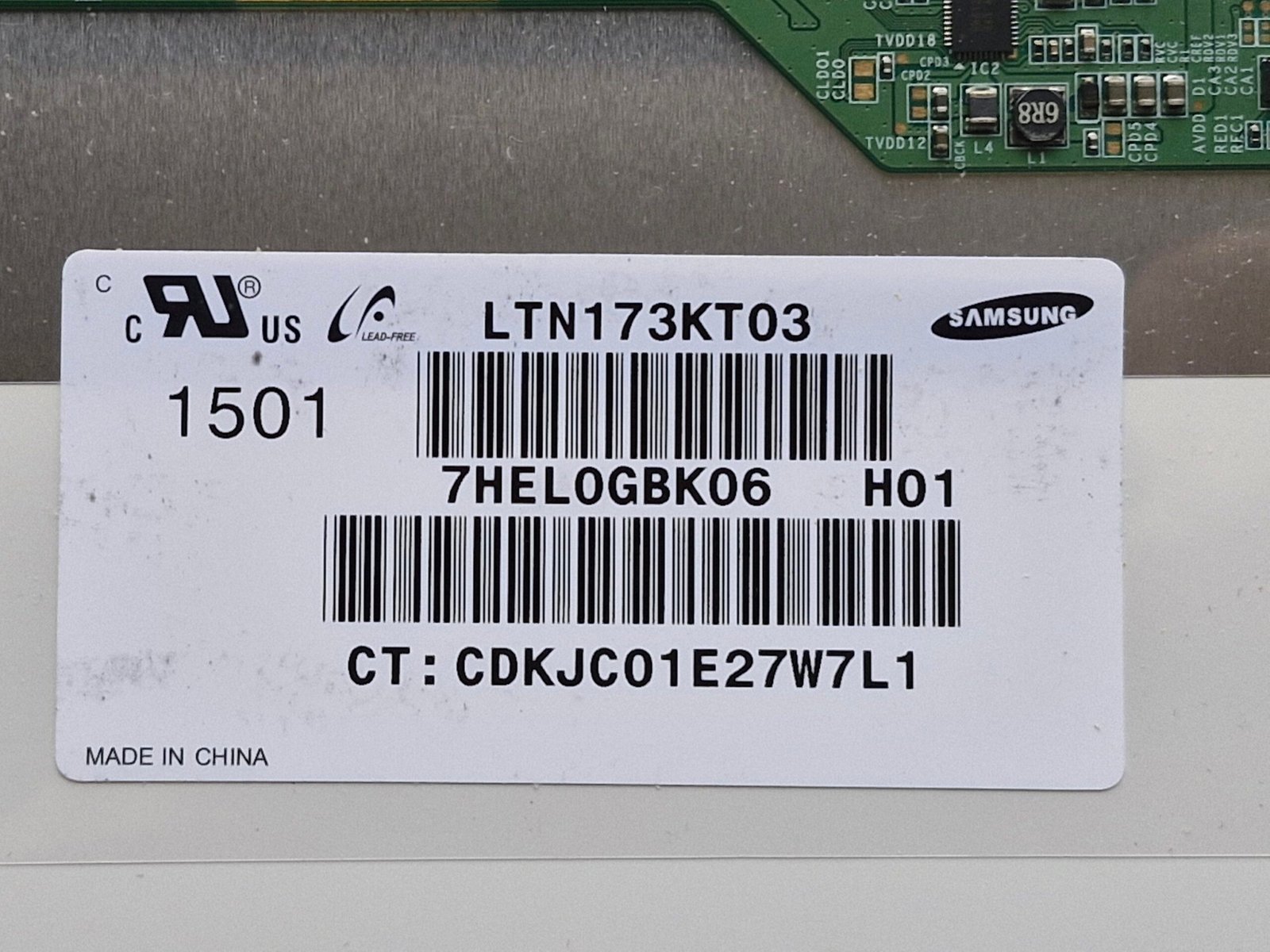 Écran LCD 17,3" Samsung LTN173KT03 – 40 Pins Bas Gauche – Brillant – Dalle PC Portable – Image 2