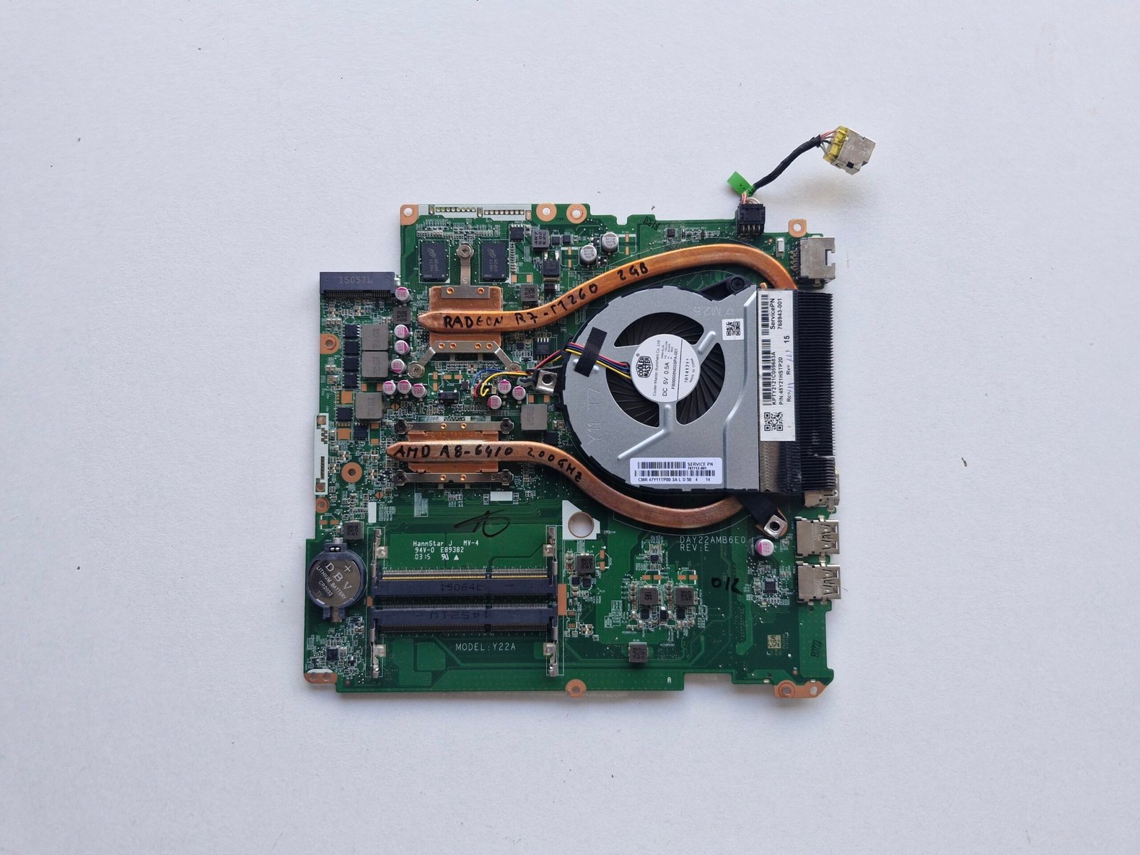 Carte Mère HP Pavilion 17-F213NF AMD A8-6410 Radeon R7 2GB DAY22AMB6E0