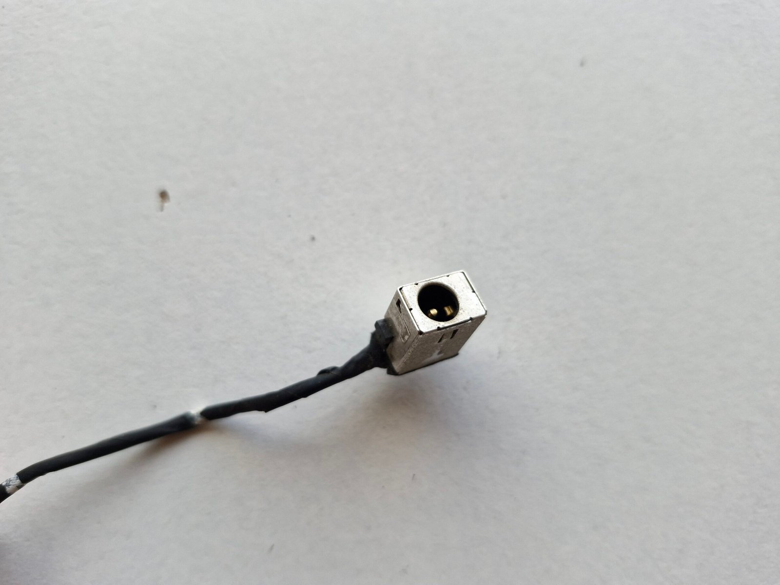 Connecteur Alimentation DC Jack avec Câble Acer Aspire ES1-512 – Image 2
