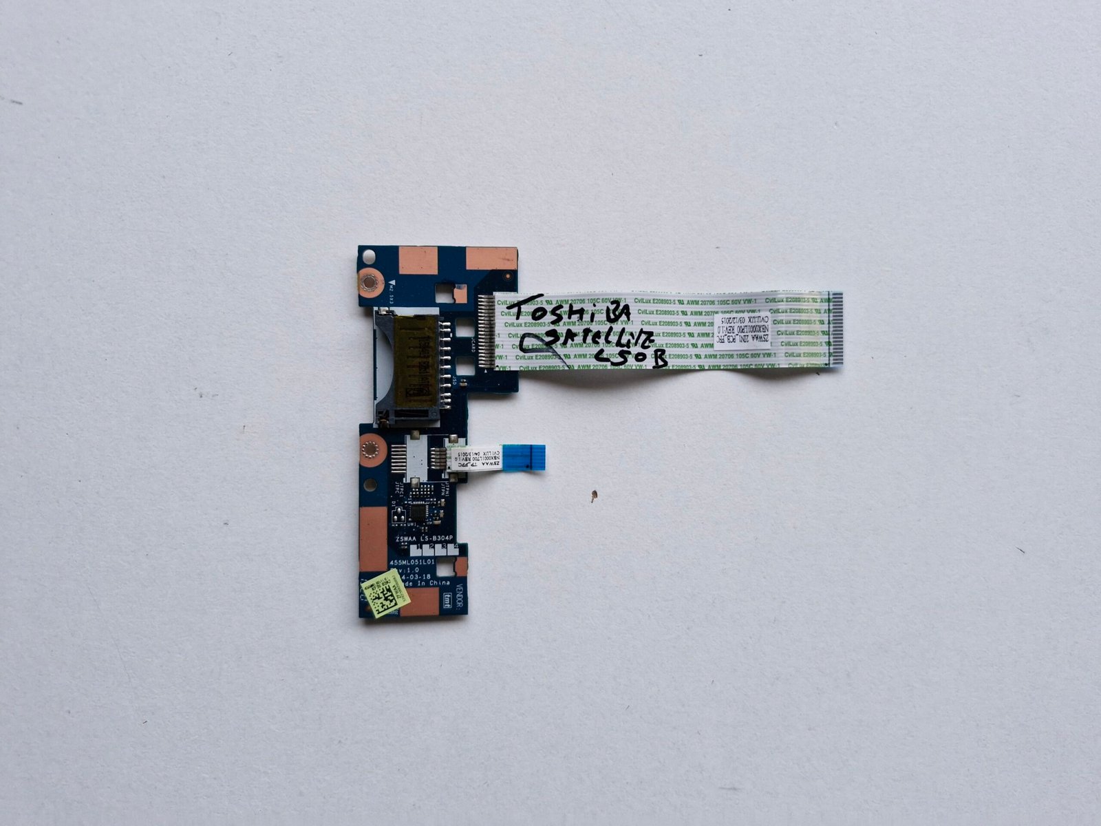 Carte Touchpad Lecteur SD Toshiba Satellite C50-B C55-B LS-B304P + Nappes