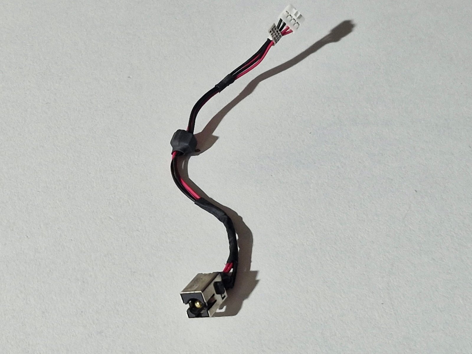 Connecteur Alimentation DC Jack Toshiba Satellite C50-B Câble 4 Broches Original